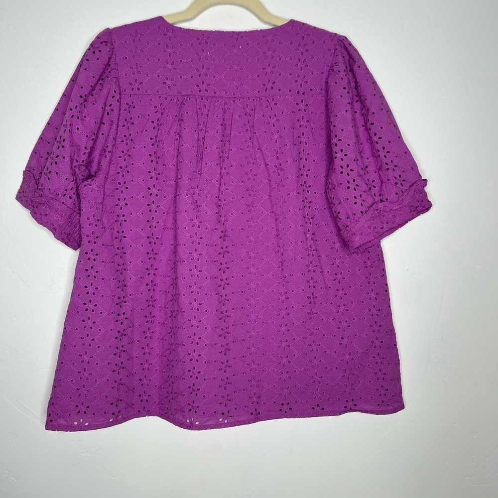 NWT Draper James Purple Eyelet V-Neck Blouse Puff Sleeves Large Preppy Summer - Picture 2 of 10